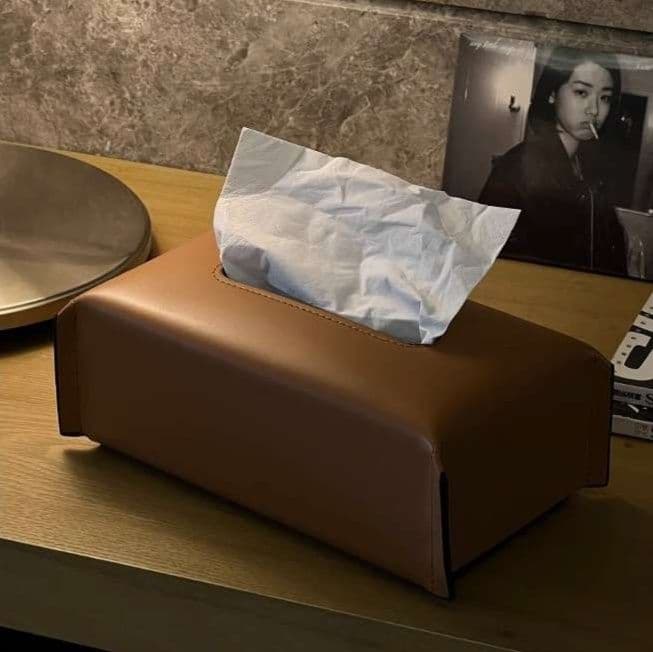 高級感漂う革製ティッシュケース