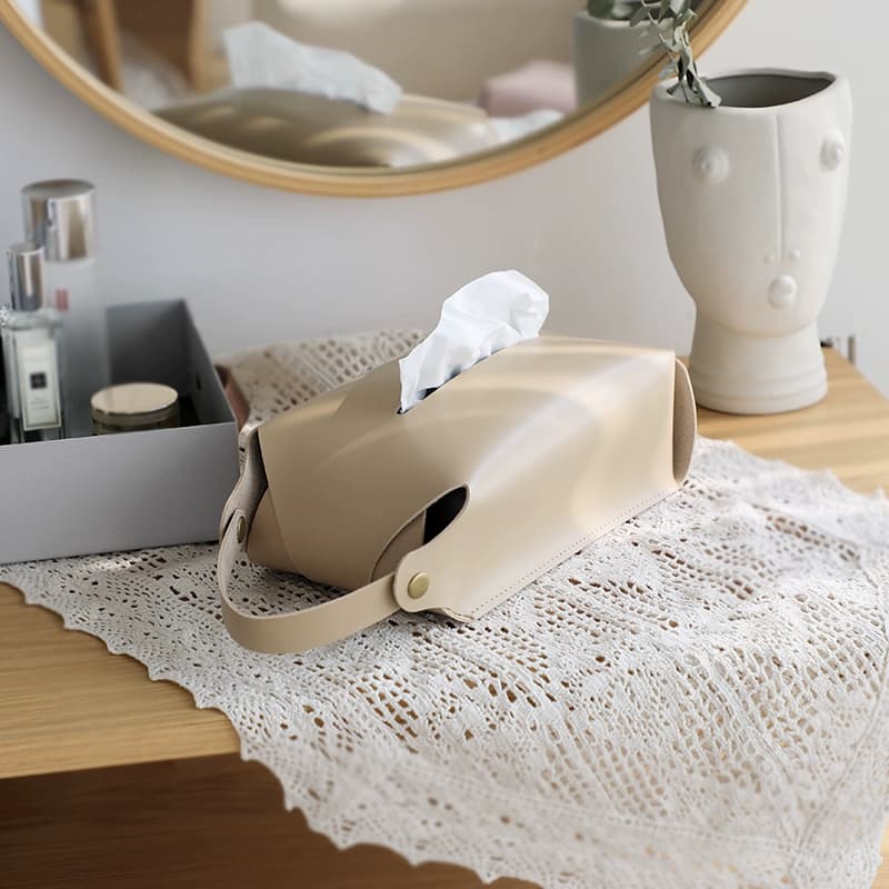 ティッシュケース　吊るせるレザー調ナチュラルティッシュケース