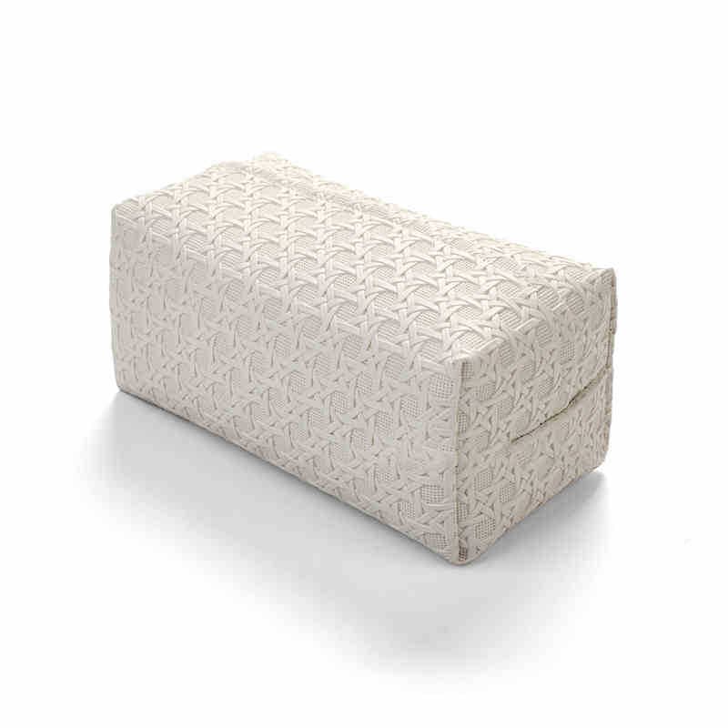 天然籐の透かし編みティッシュケース