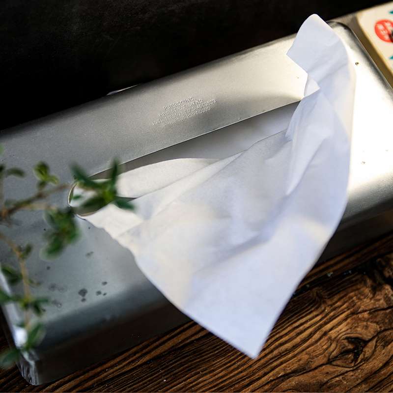 ティッシュケース　上質なステンレス製ティッシュボックス